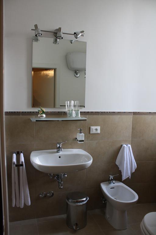 Le Sorelle Lumiere Bed and Breakfast Roma Habitación foto