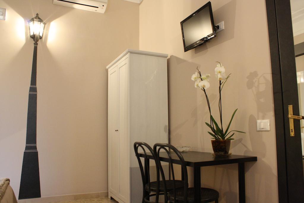 Le Sorelle Lumiere Bed and Breakfast Roma Habitación foto